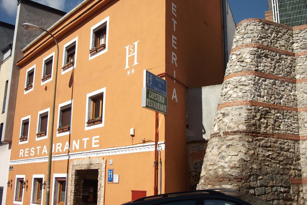Hostal El Descanso Madrid Bagian luar foto